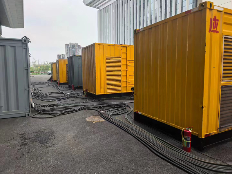 那曲不同季节柴油发电机组保养有哪些注意事项?