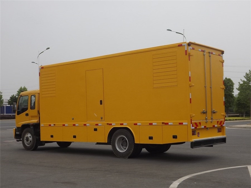 那曲发电车出租- 柴油发电机油箱怎么清洗