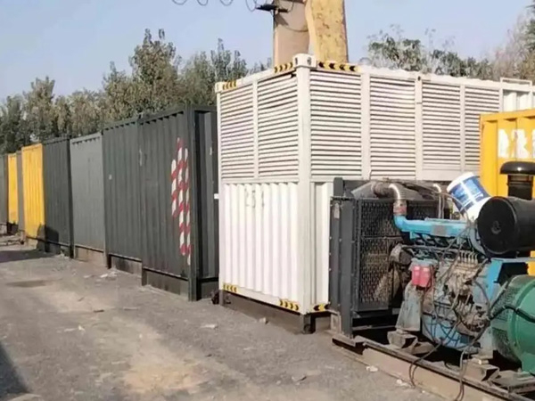 那曲200KW柴油发电机机组每小时油耗是多少？