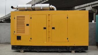 那曲柴油发电机组北方使用是否需要加装加热装置？