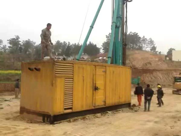 那曲如何判断水冷式机油散热器密封件是否需要更换？